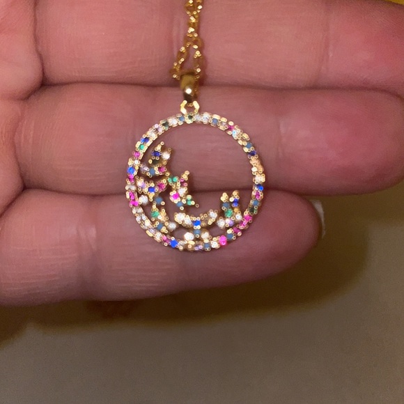 18k plated circle w/butterfly pendant necklace - Picture 3 of 11